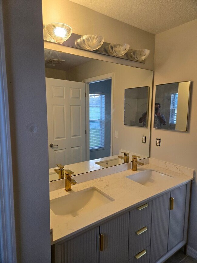 Building Photo - Awsome 3BR House in Sanford