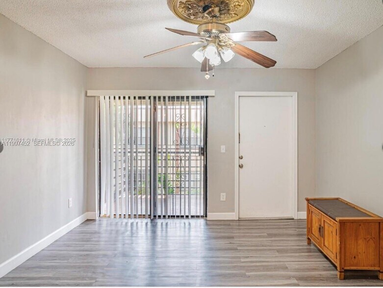 Building Photo - 6545 W 27th Ct