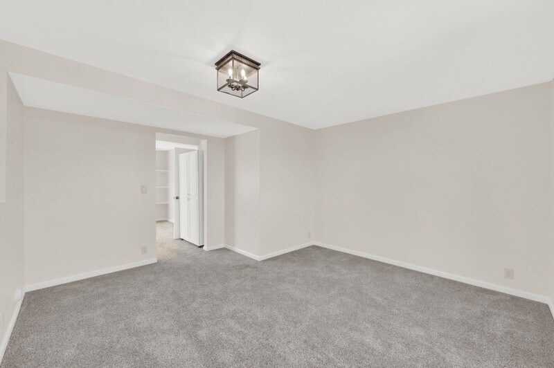 Building Photo - 7246 W Juniper Tree Cove