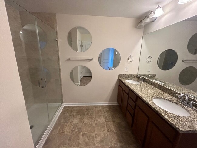 Building Photo - 336 Eagle Feather Loop