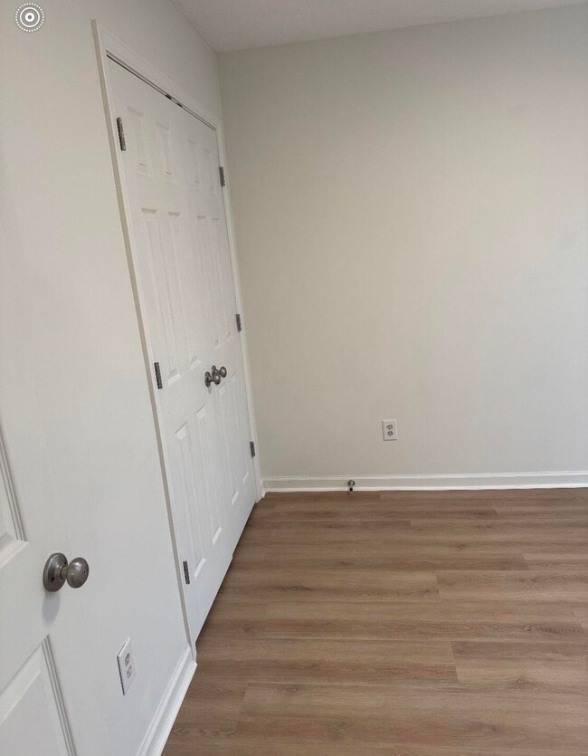 Building Photo - 301 Young St