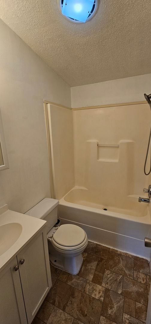 Building Photo - 510 S Circle Dr