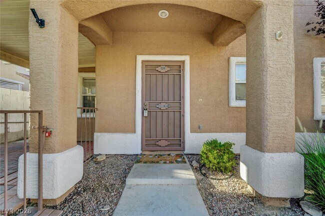 Building Photo - 1453 Morro Creek St