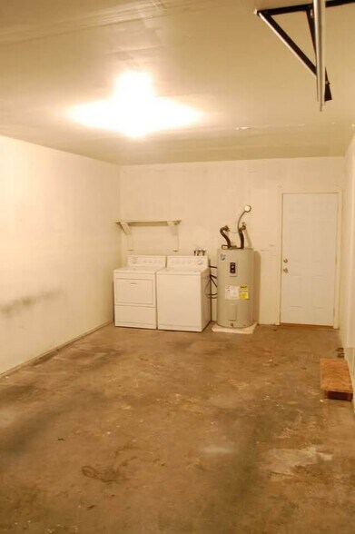 Building Photo - 3 108th St SE