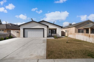 Building Photo - 3409 Lotus Ln