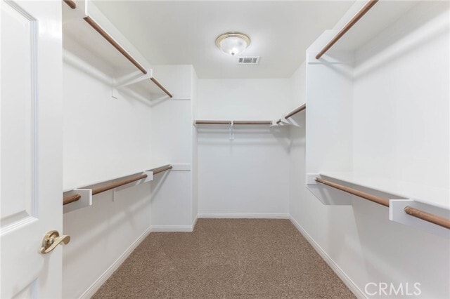 Building Photo - 562 Ravensbury St