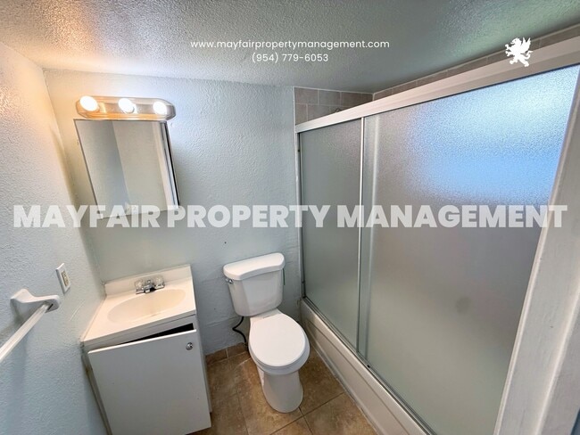Building Photo - 400 Opa-Locka Blvd