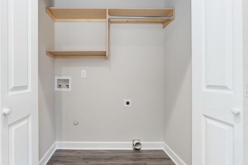 Building Photo - 12031 W Shadow Lakes St