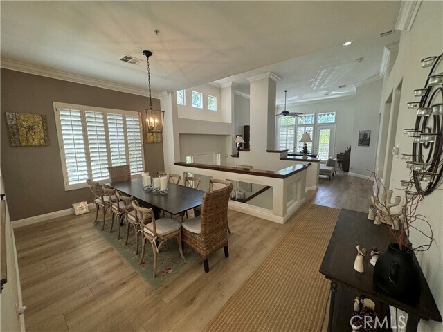 Building Photo - 440 S San Vicente Ln