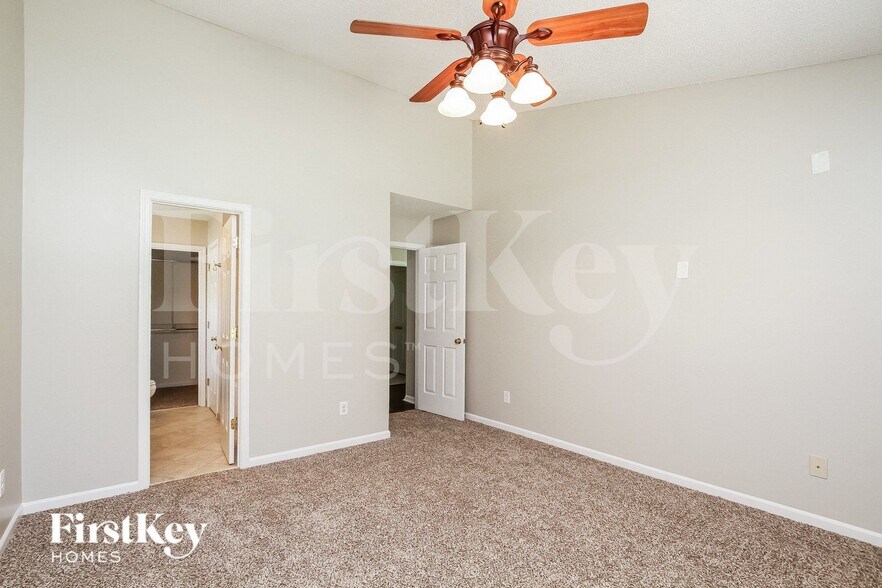 Building Photo - 115 Bosburg Dr