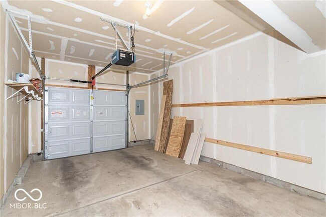 Building Photo - 12205 Bubbling Brook Dr