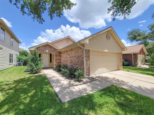Building Photo - 19026 Yellow Thrush Dr