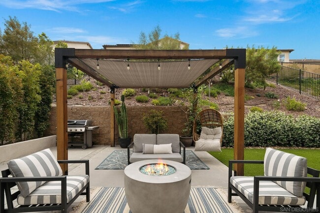 Building Photo - 8850 Weston Rd