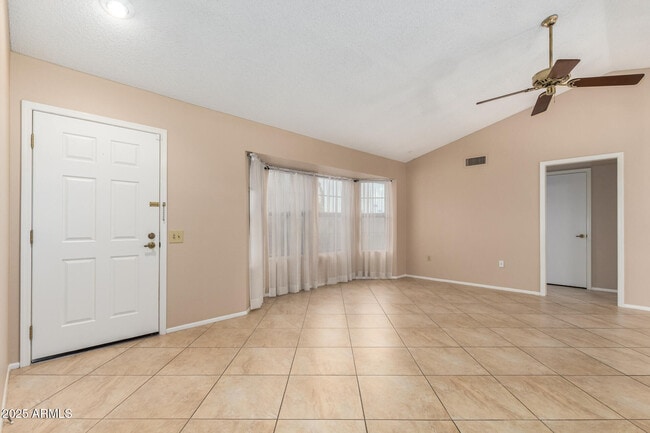 Building Photo - 13722 W Gable Hill Dr