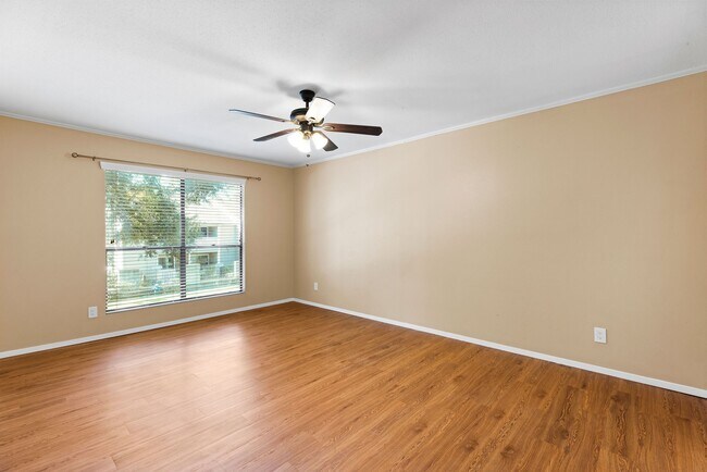 Building Photo - 14777 Wunderlich Dr