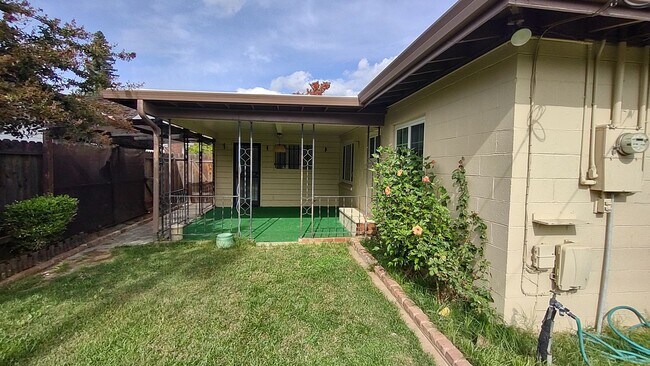 Building Photo - 4600 Brand Way