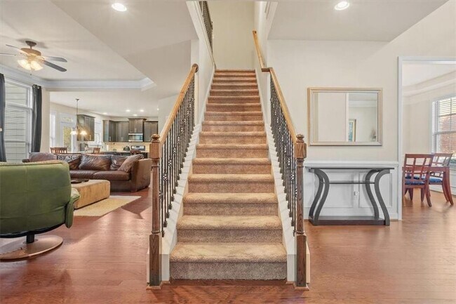 Building Photo - 821 Tramore Ct