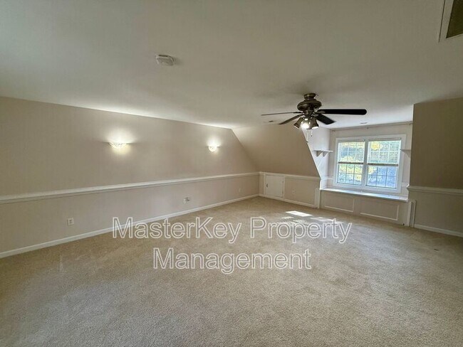 Building Photo - 6425 Cross Ridge Dr