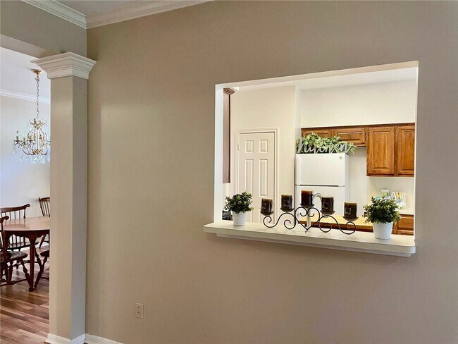 Building Photo - 14527 Circlewood Way