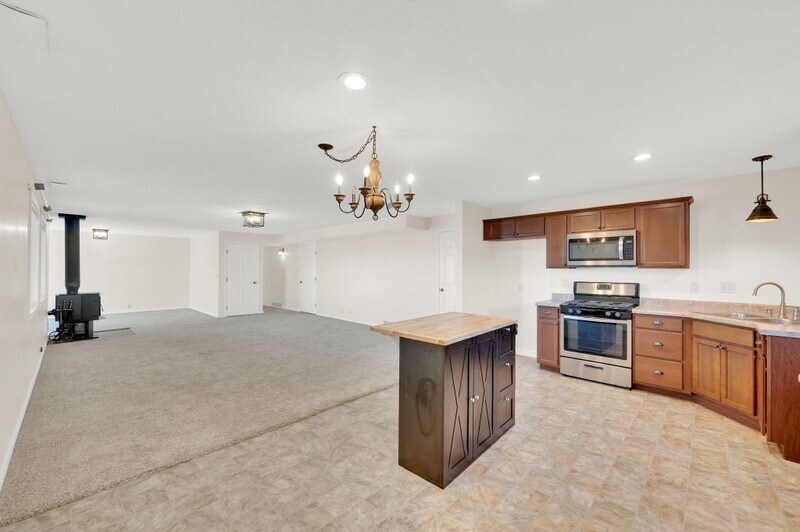 Building Photo - 7246 W Juniper Tree Cove