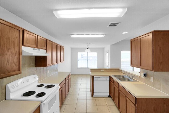 Building Photo - 14400 Martial Eagle Dr