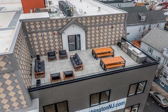 Building Photo - 345 AVENUE A Ave