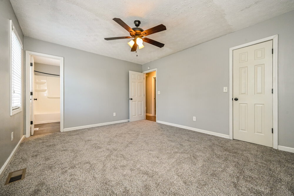 Building Photo - 2093 Phillips Rd