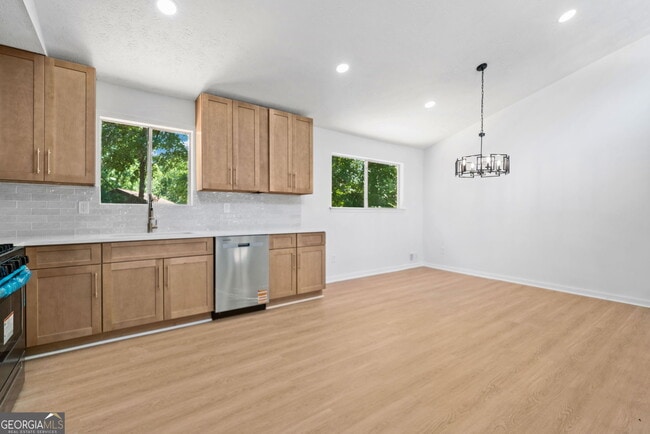 Building Photo - 4050 Daron Ct
