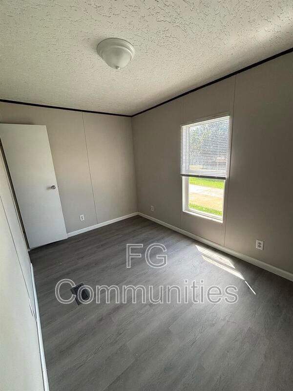 Building Photo - 1815 Conley Rd