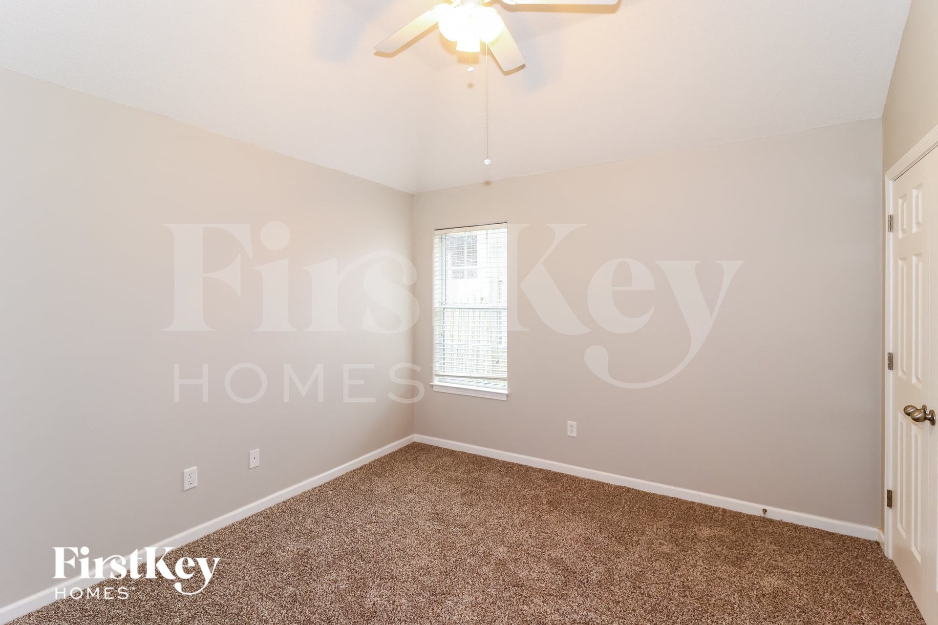 Building Photo - 7436 Appling Rain Dr