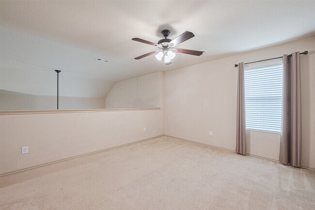 Building Photo - 1810 Emerson Ridge Dr