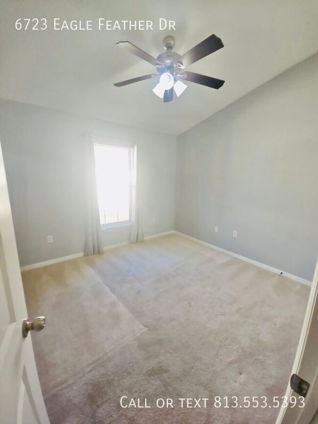 Building Photo - 6723 Eagle Feather Dr