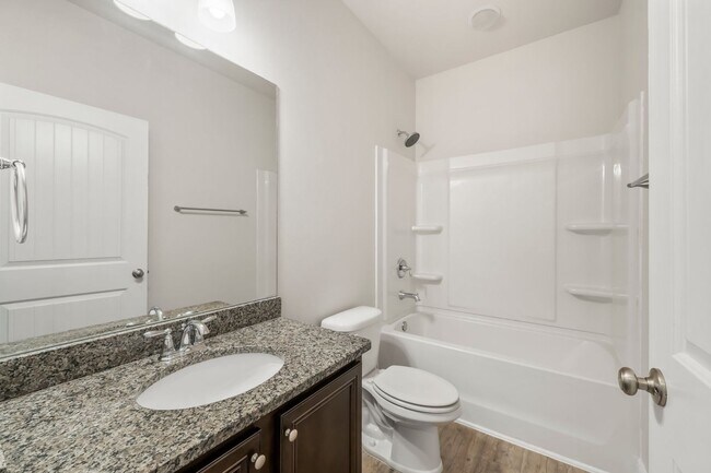 Building Photo - For Lease - Executive 3 BR/2 BA Home by No...