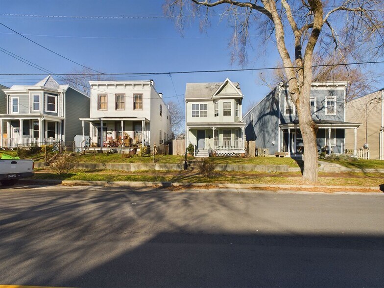 Building Photo - 1106 N 22nd St