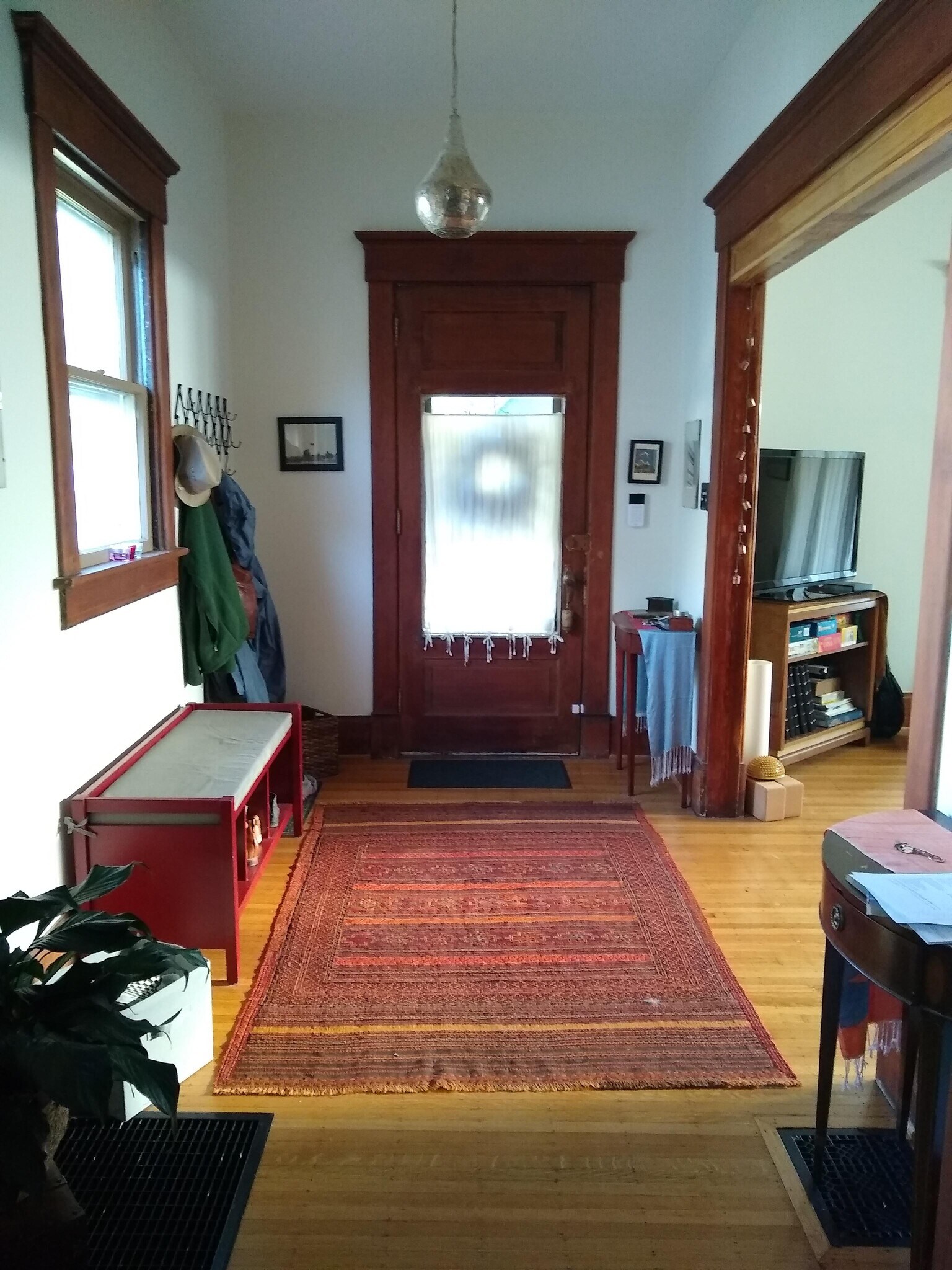 Main entryway - 1131 Lexington Ave