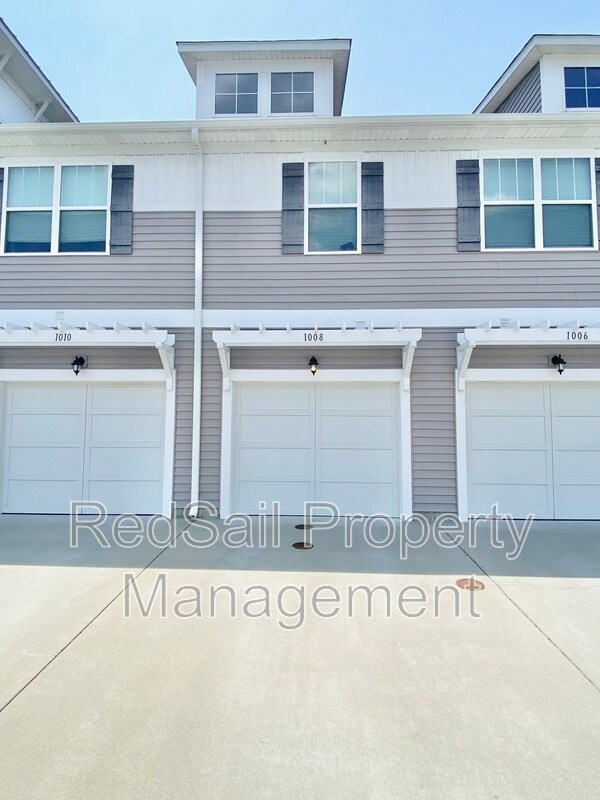 Building Photo - 1008 Celia Ct