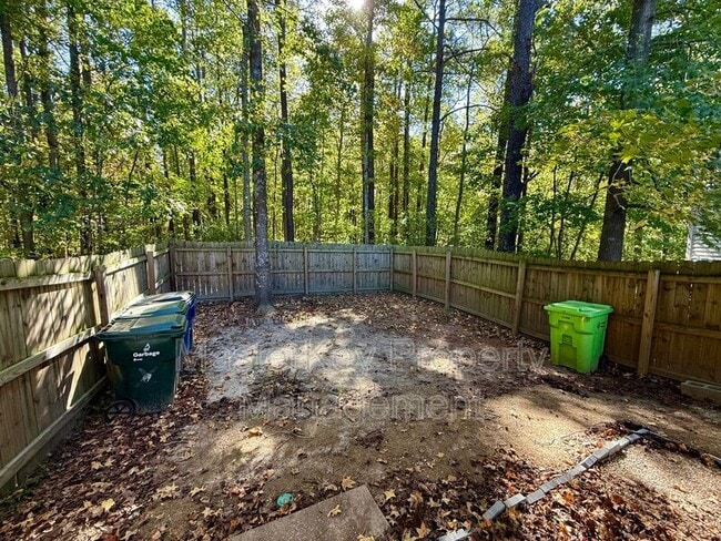 Building Photo - 2811 Ferret Ct