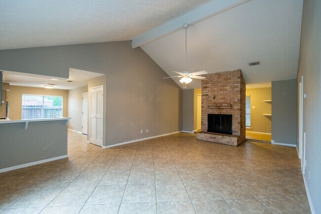 Building Photo - 20515 Broadsky Dr