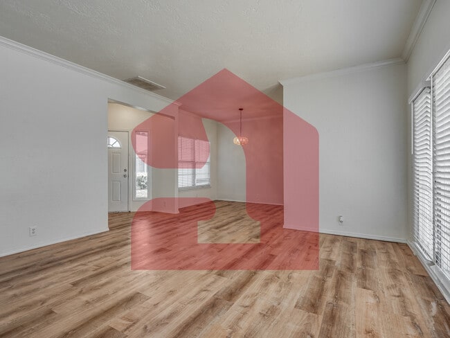 Building Photo - 2708 Silvertree Dr