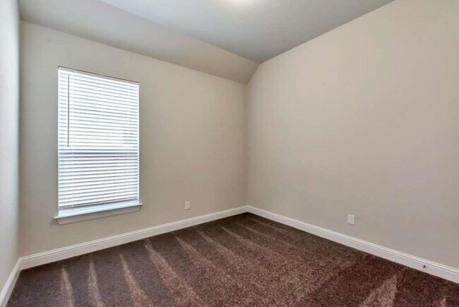 Building Photo - 2208 Bell Mare Vw