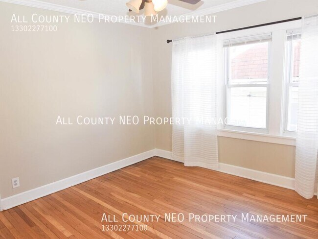 Building Photo - 1442 Cordova Ave