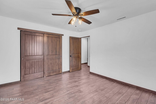 Building Photo - 821 Prescott Heights Dr