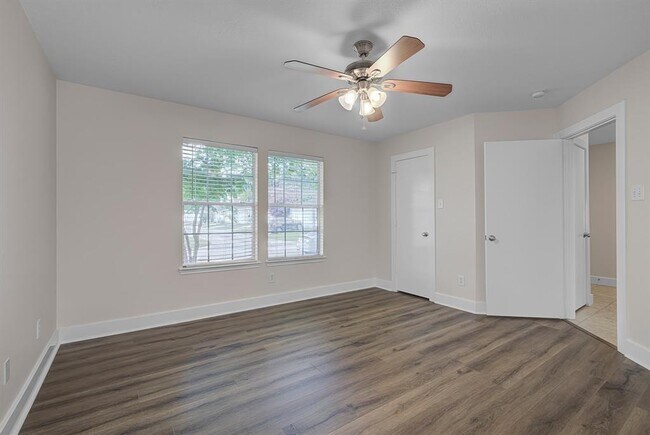 Building Photo - 18730 Atasca Oaks Dr