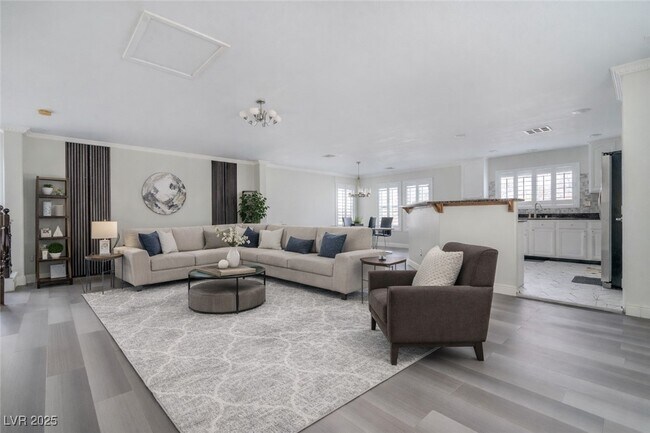 Building Photo - 11783 Fern Creek Ln