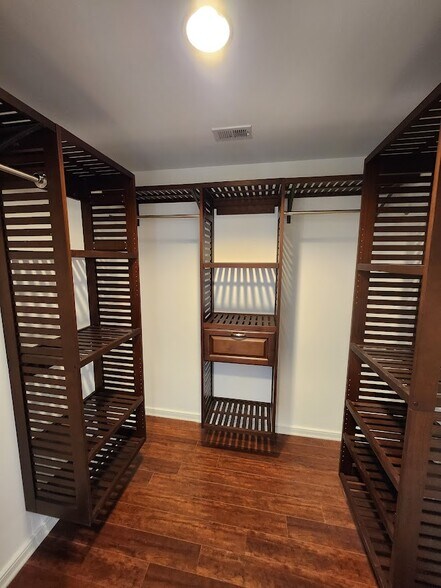 Master Bedroom Closet - 285 Centennial Olympic Park Dr NW