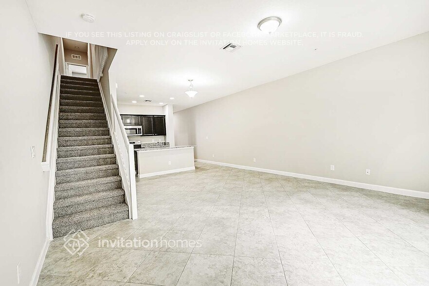 Building Photo - 9718 SW Purple Martin Way