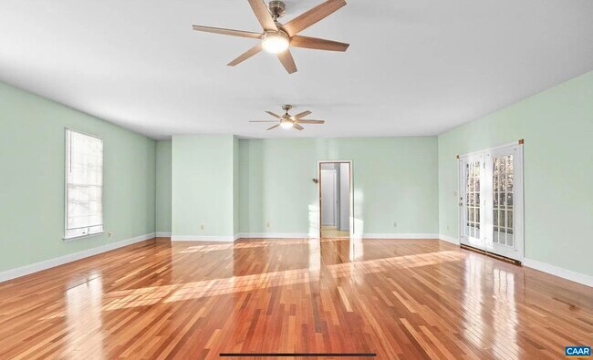 Building Photo - 1510 Beacon Hill