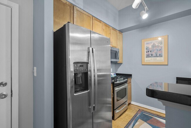 Building Photo - 2020 12th St NW