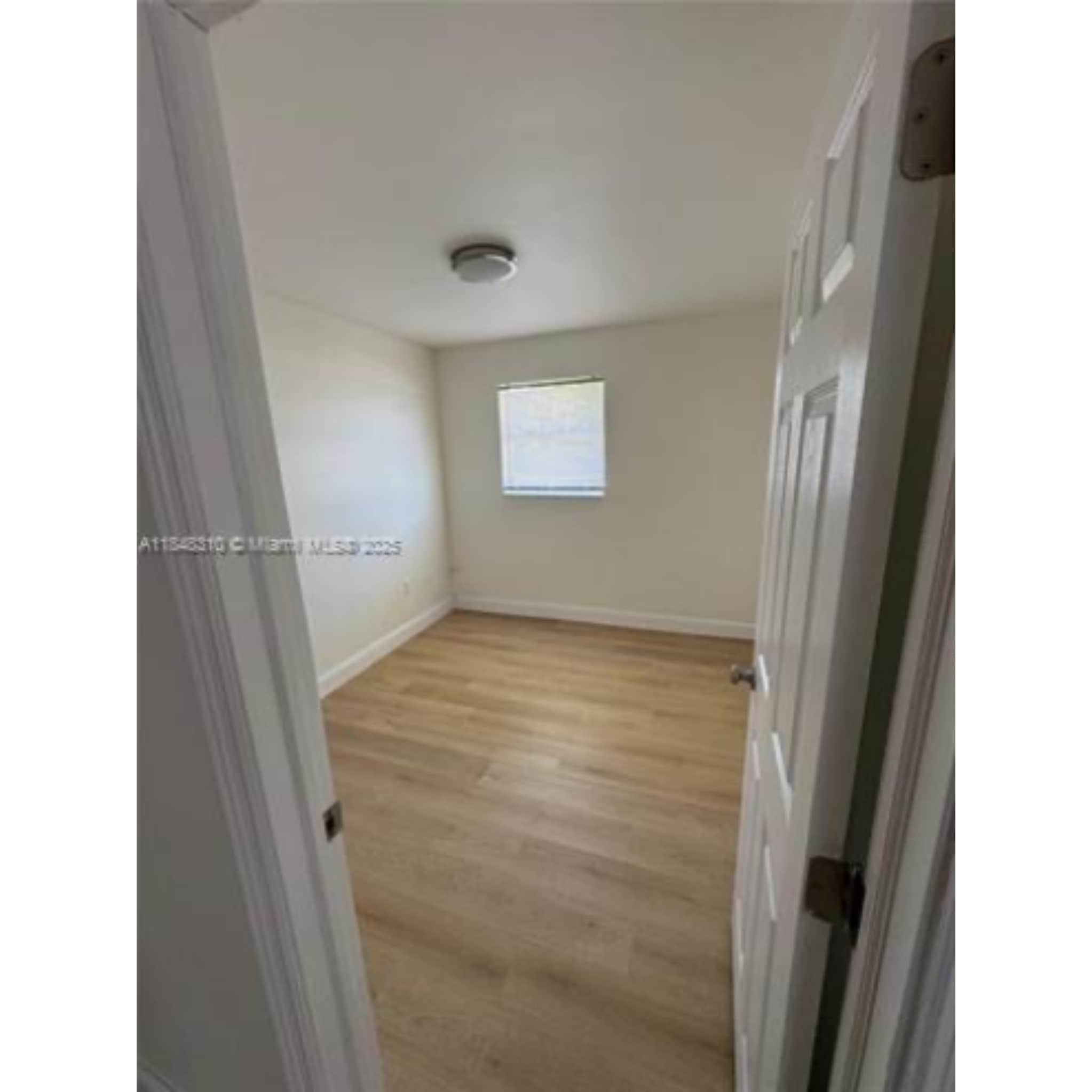 Building Photo - 10541 SW 184th St