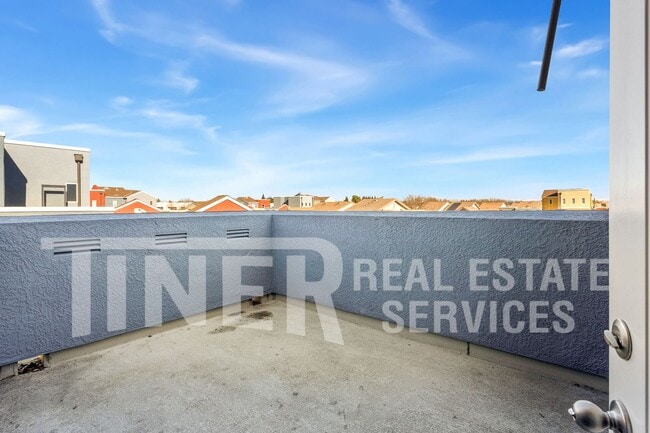 Building Photo - 10824 Atherstone Dr